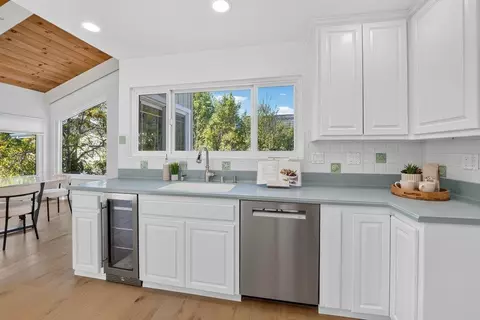 Kitchen - 107 Via Soderini, Aptos, CA 95003 photo 7 of 8