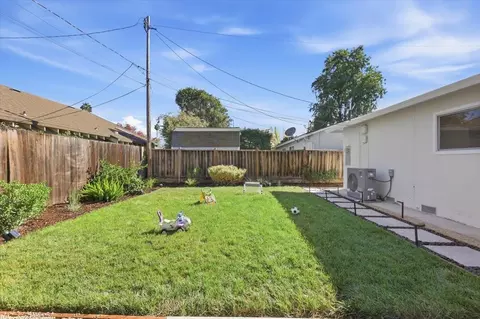 Exterior - 832 Mary Ct, Campbell, CA 95008 photo 15 of 18