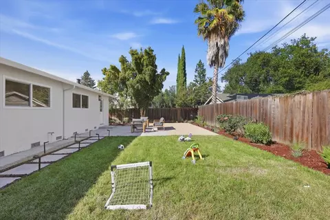 Exterior - 832 Mary Ct, Campbell, CA 95008 photo 10 of 18