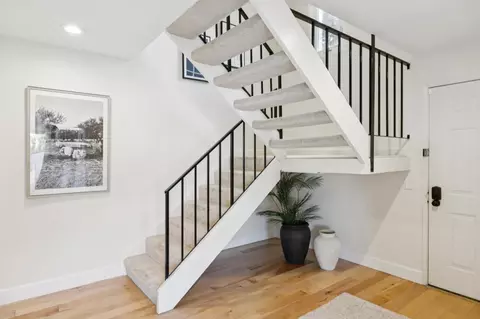 Entry Way - 181 Centre 11, Mountain View, CA 94041 photo 2 of 3