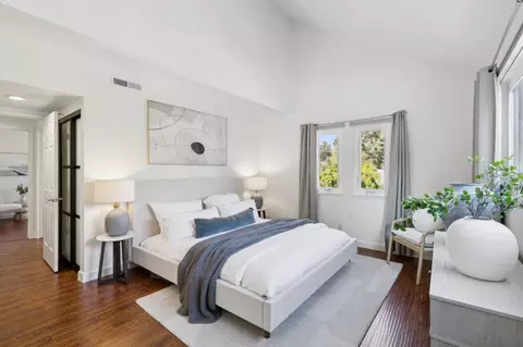 Bedroom - 181 Centre 11, Mountain View, CA 94041 photo 1 of 3