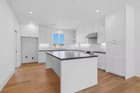 Kitchen - 38451 Amaranto St, Newark, CA 94560 photo 3 of 3