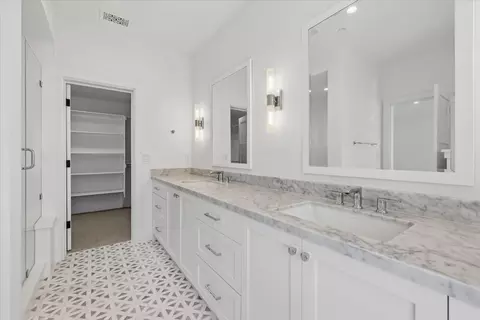 Bath - 38451 Amaranto St, Newark, CA 94560 photo 7 of 7