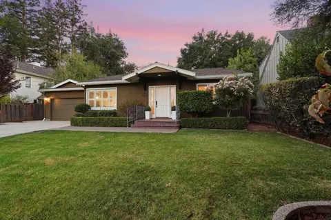 20660 Lomita Ave, Saratoga, CA 95070