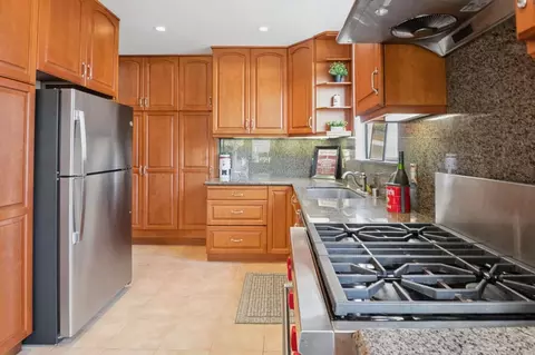 Kitchen - 209 Elder Ave, Millbrae, CA 94030 photo 2 of 6