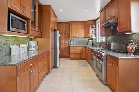 Kitchen - 209 Elder Ave, Millbrae, CA 94030 photo 1 of 6