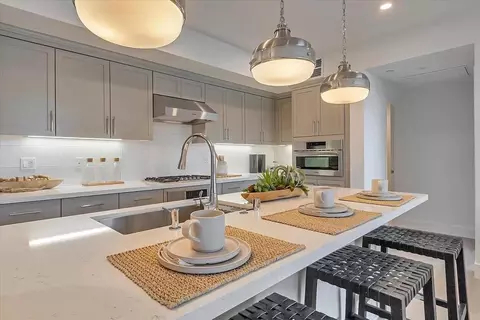16275 Gellatt Ct, Los Gatos, CA 95032