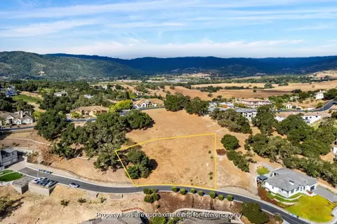 8983 Mimosa Ct, Gilroy, CA 95020 photo 14