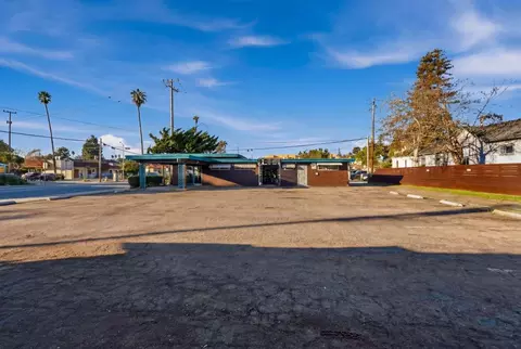 236 Ocean St, Santa Cruz, CA 95060