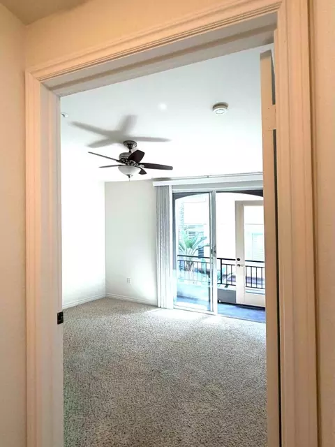 Bedroom - 9263 Regents Rd B301, La Jolla, CA 92037 photo 1 of 2