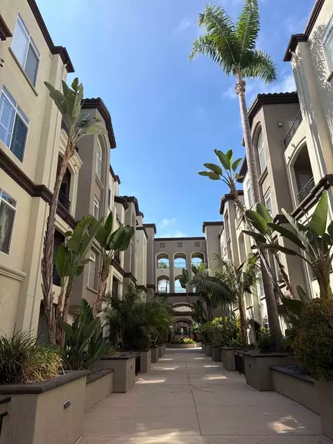 Exterior - 9263 Regents Rd B301, La Jolla, CA 92037 photo 4 of 6
