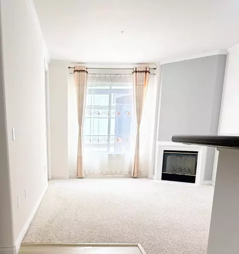 Living - 9263 Regents Rd B301, La Jolla, CA 92037 photo 1 of 7