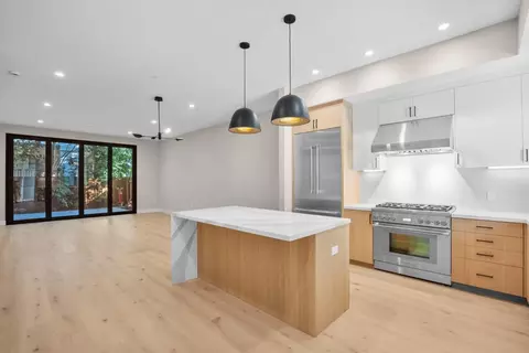 Kitchen - 223 Hope St, Mountain View, CA 94041 photo 3 of 7