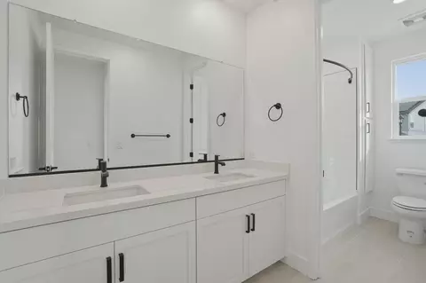 Bath - 1901 Michael Ave, Dublin, CA 94568 photo 3 of 3