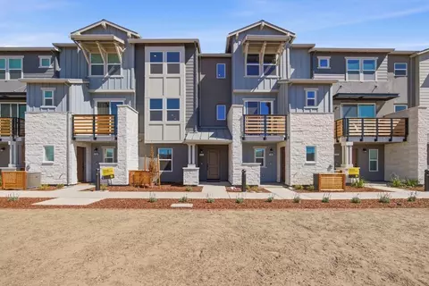 1249 Pueblo Ln, Morgan Hill, CA 95037