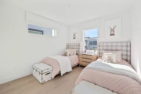 Bedroom - 2815 Crusader St, Alameda, CA 94501 photo 7 of 8