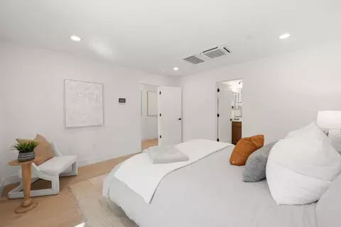 Bedroom - 2815 Crusader St, Alameda, CA 94501 photo 2 of 8