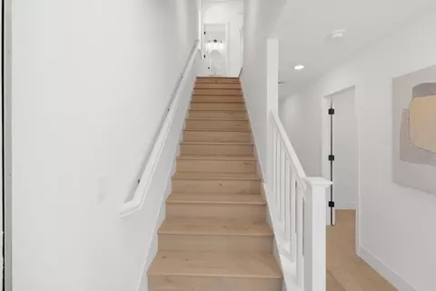Entry Way - 2815 Crusader St, Alameda, CA 94501 photo 3 of 7