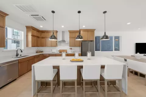 Kitchen - 2815 Crusader St, Alameda, CA 94501 photo 2 of 4