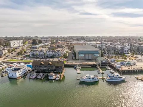 View/Area - 2815 Crusader St, Alameda, CA 94501 photo 2 of 6