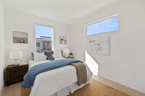 Bedroom - 2815 Crusader St, Alameda, CA 94501 photo 5 of 8