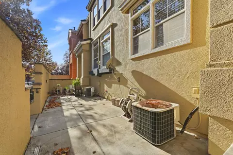 Exterior - 3657 Dickenson Cmn, Fremont, CA 94538 photo 7 of 9