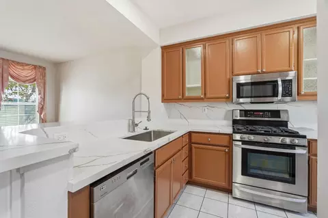 Kitchen - 3657 Dickenson Cmn, Fremont, CA 94538 photo 2 of 5