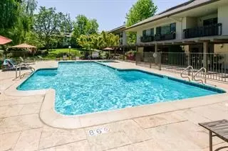 2140 Santa Cruz Ave A207, Menlo Park, CA 94025