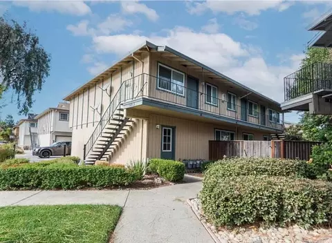 3813 Barker Dr, San Jose, CA 95117