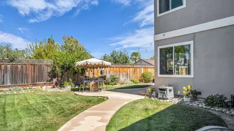 Exterior - 7385 Thayer Ct, Gilroy, CA 95020 photo 6 of 15