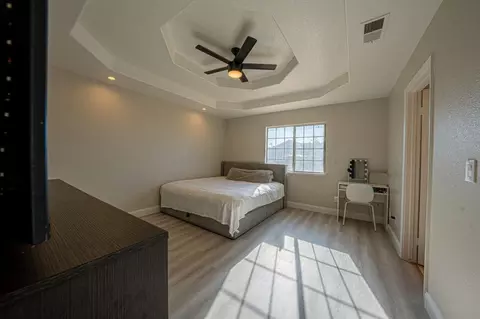 Bedroom - 17864 Road 25, Madera, CA 93638 photo 3 of 5