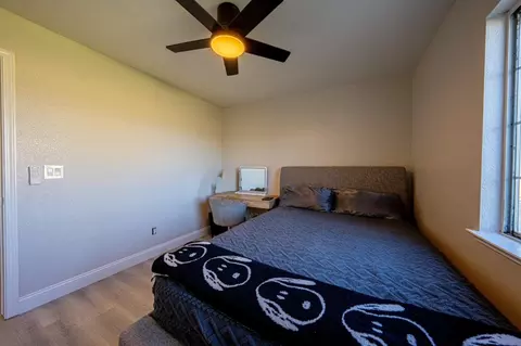 Bedroom - 17864 Road 25, Madera, CA 93638 photo 2 of 5