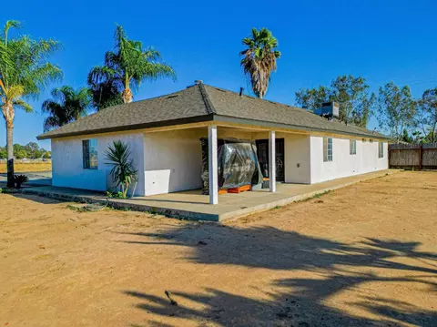 Exterior - 17864 Road 25, Madera, CA 93638 photo 11 of 17