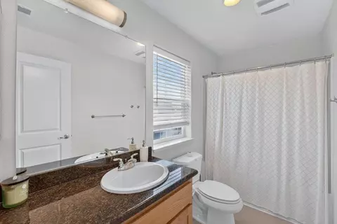 Bath - 18413 Ruby Ln, Morgan Hill, CA 95037 photo 2 of 3