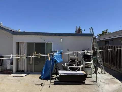 Exterior - 2255 Wren Way, Campbell, CA 95008 photo 4 of 5
