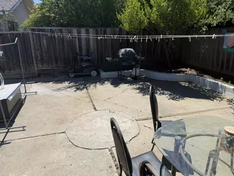 Exterior - 2255 Wren Way, Campbell, CA 95008 photo 3 of 5