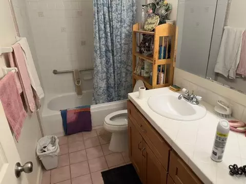 Bath - 2255 Wren Way, Campbell, CA 95008 photo 1 of 1