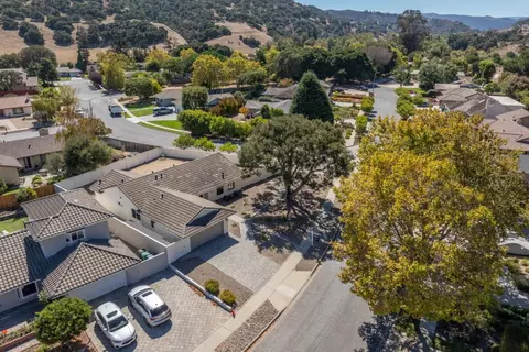 View/Area - 23045 Guidotti Dr, Salinas, CA 93908 photo 2 of 7