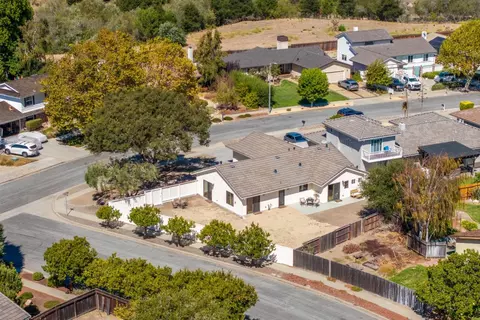 View/Area - 23045 Guidotti Dr, Salinas, CA 93908 photo 5 of 7