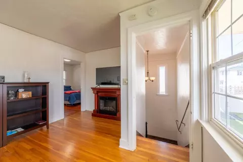 Entry Way - 355 357 Monroe St, Monterey, CA 93940 photo 1 of 1