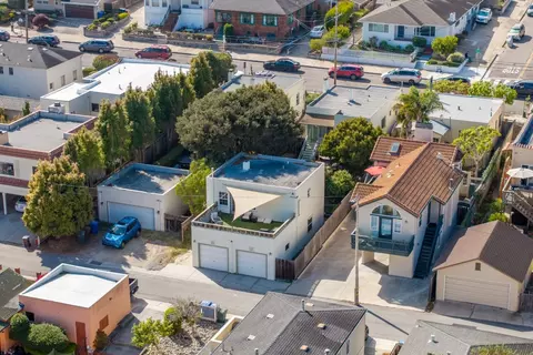 View/Area - 355 357 Monroe St, Monterey, CA 93940 photo 4 of 4