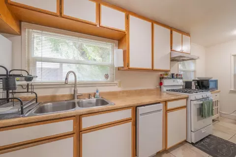 Kitchen - 355 357 Monroe St, Monterey, CA 93940 photo 3 of 3