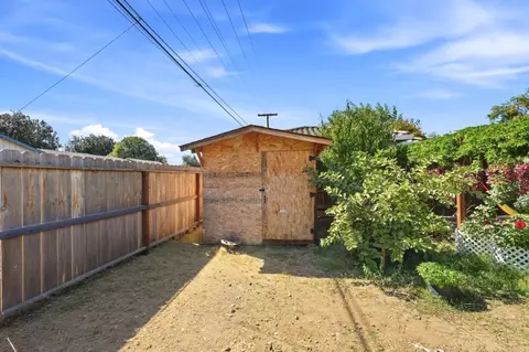 Exterior - 2024 Ellis St, Modesto, CA 95354 photo 11 of 11
