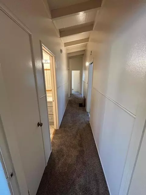Entry Way - 1259 Summit Dr, Salinas, CA 93905 photo 3 of 4