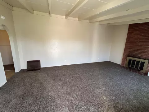 Living - 1259 Summit Dr, Salinas, CA 93905 photo 1 of 4