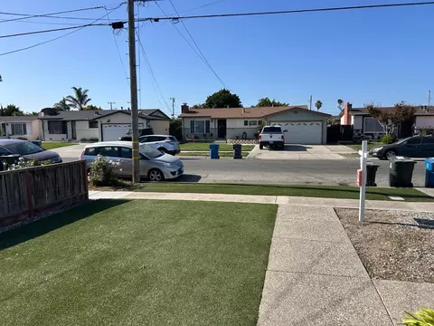 Exterior - 1259 Summit Dr, Salinas, CA 93905 photo 8 of 9