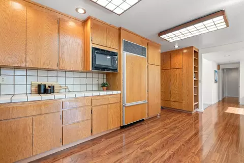 Kitchen - 218 Siesta Dr, Aptos, CA 95003 photo 5 of 7