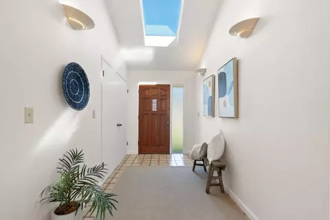 Entry Way - 218 Siesta Dr, Aptos, CA 95003 photo 2 of 4