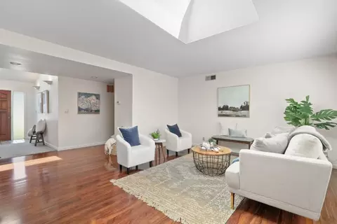 Living - 218 Siesta Dr, Aptos, CA 95003 photo 3 of 5