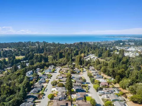 View/Area - 218 Siesta Dr, Aptos, CA 95003 photo 2 of 2